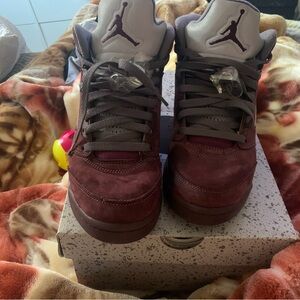 Air Jordan Burgundy Sneakers
